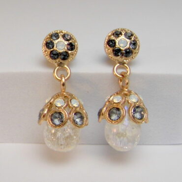 Rock crystal drop earrings