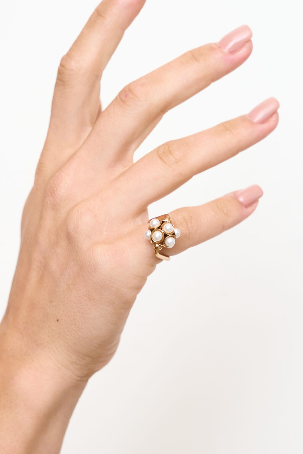 Imitation pearl ball ring