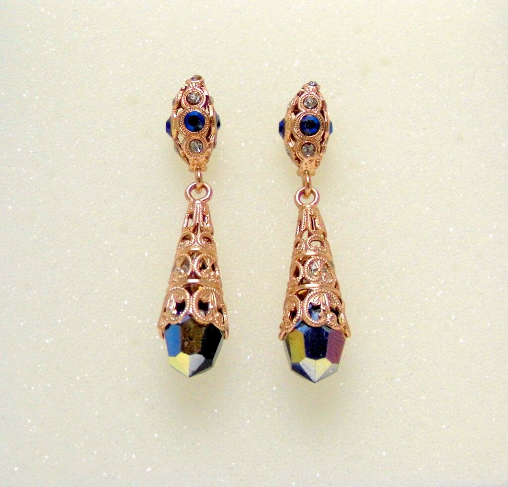 Gray drops dangle earrings