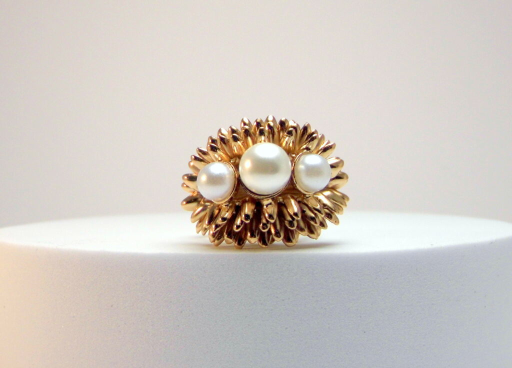 Anello regolabile fiore dalia