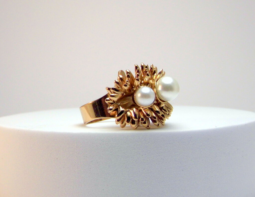 Anello regolabile fiore dalia