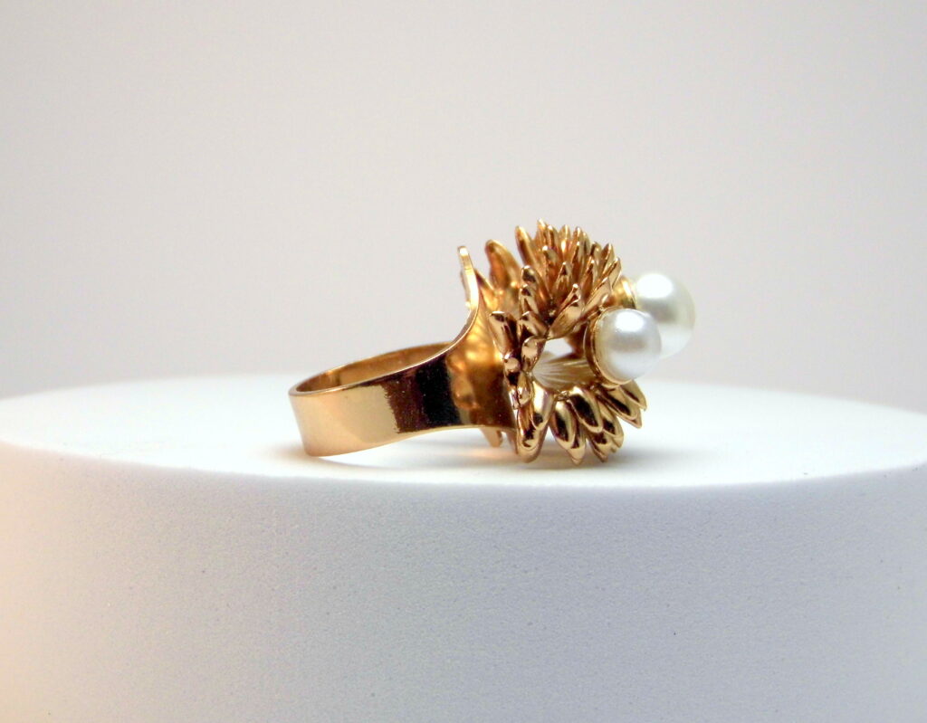 Anello regolabile fiore dalia