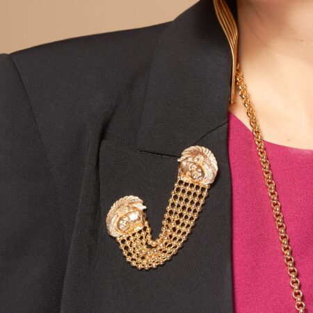 Brooch with angels and chain