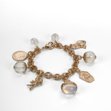 Bracelet with charms and chain