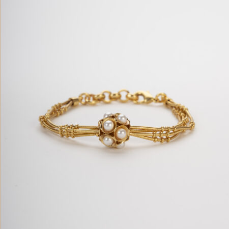Bracciale multifilo in rame dorato con elemento sferico centrali e perle incastonate gioielli Made in Italy