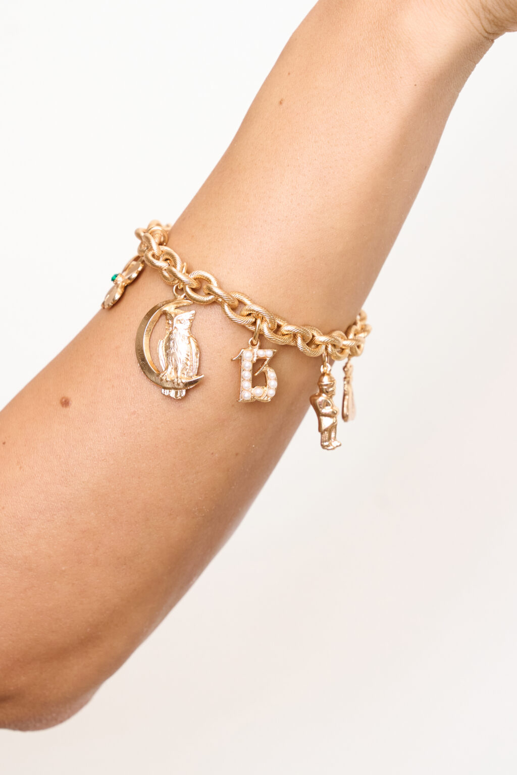 Bracciale donna a catena con ciondoli charms