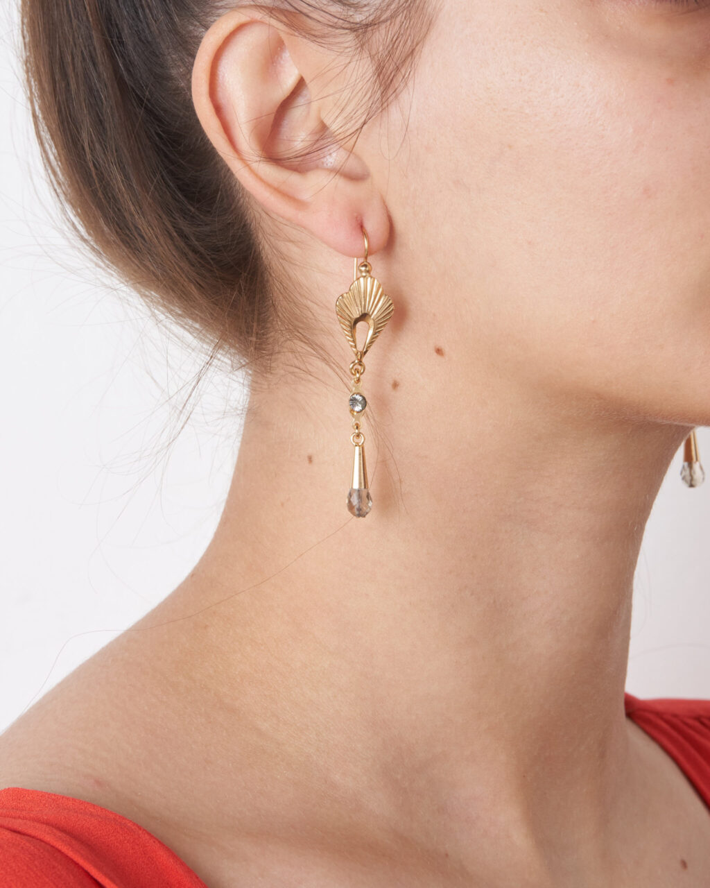 Long dangle earrings smoky gray crystals