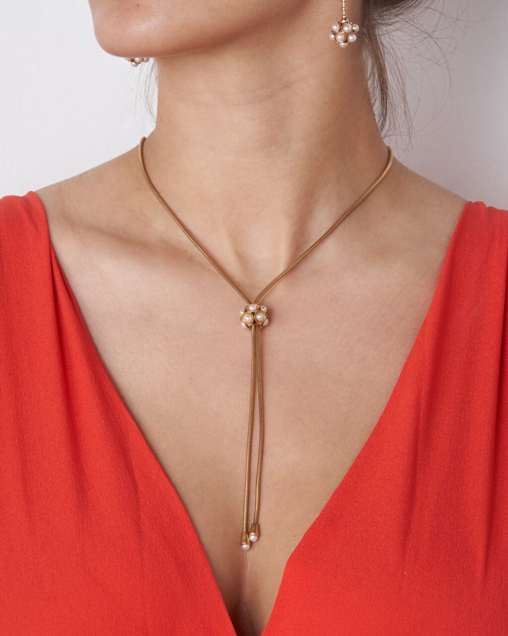 Collana Lunga Perle Imitazione Stile Vintage | Saliscendi Elegante