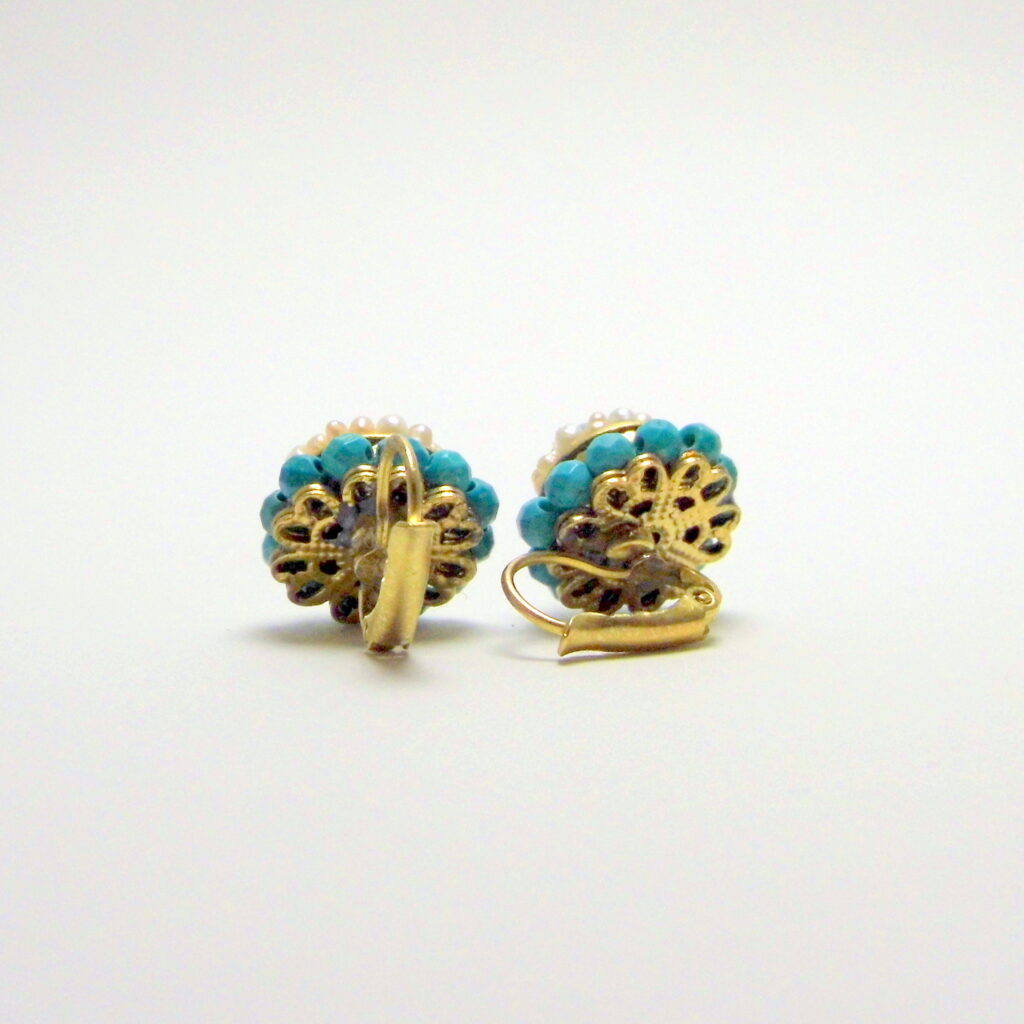 Earrings: royalty in ancient style