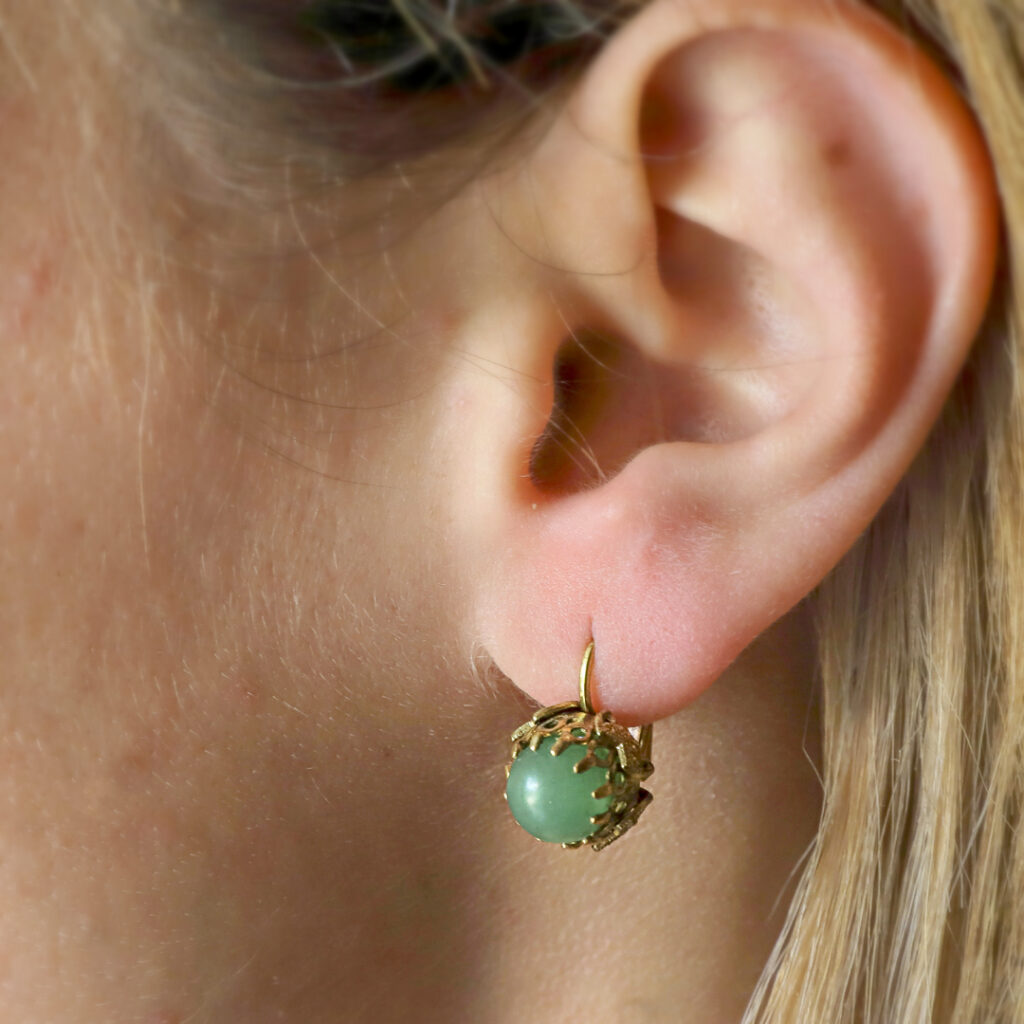 Bourbon Style Earrings with Avventurine: Elegance of yesteryear