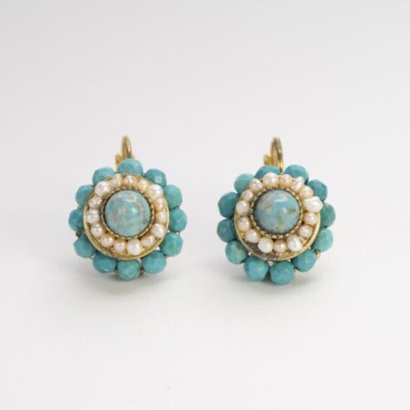 Earrings: royalty in ancient style