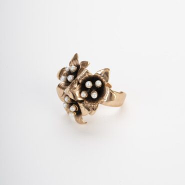 Anello Tripudio: un’esplosione di artigianato fiorentino.