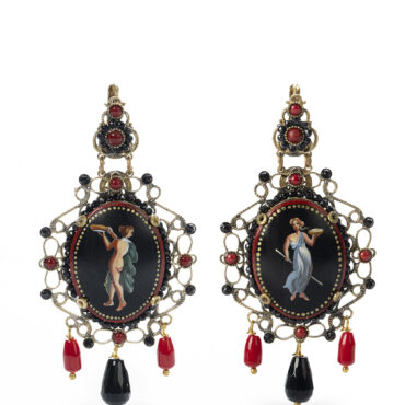 orecchini-borbonici-baccanti-miniatura-dipinta-a-mano-onice-nero-corallo